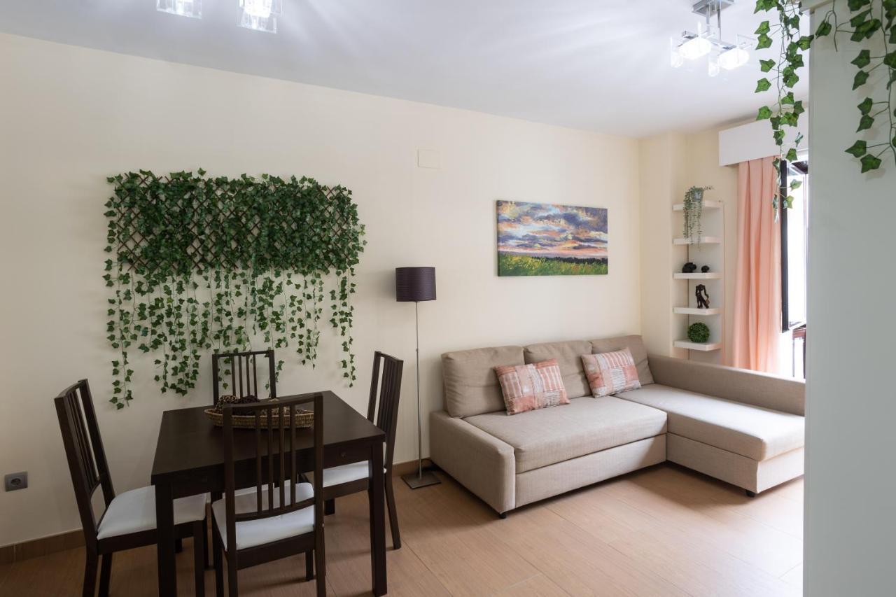 Sol Sevilla Urban Apartment Екстериор снимка